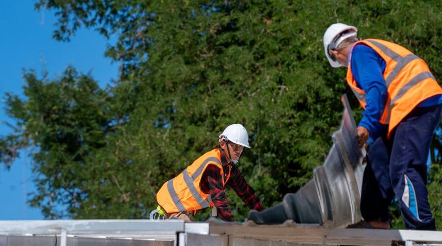 Professional residential roofers in Nappanee, IN